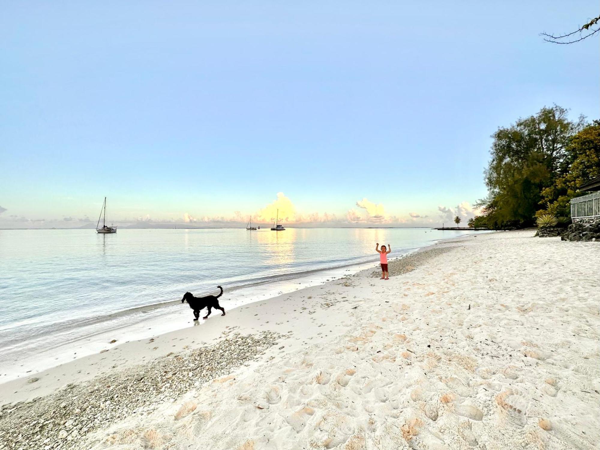 Meri Lodge Huahine Fare Buitenkant foto